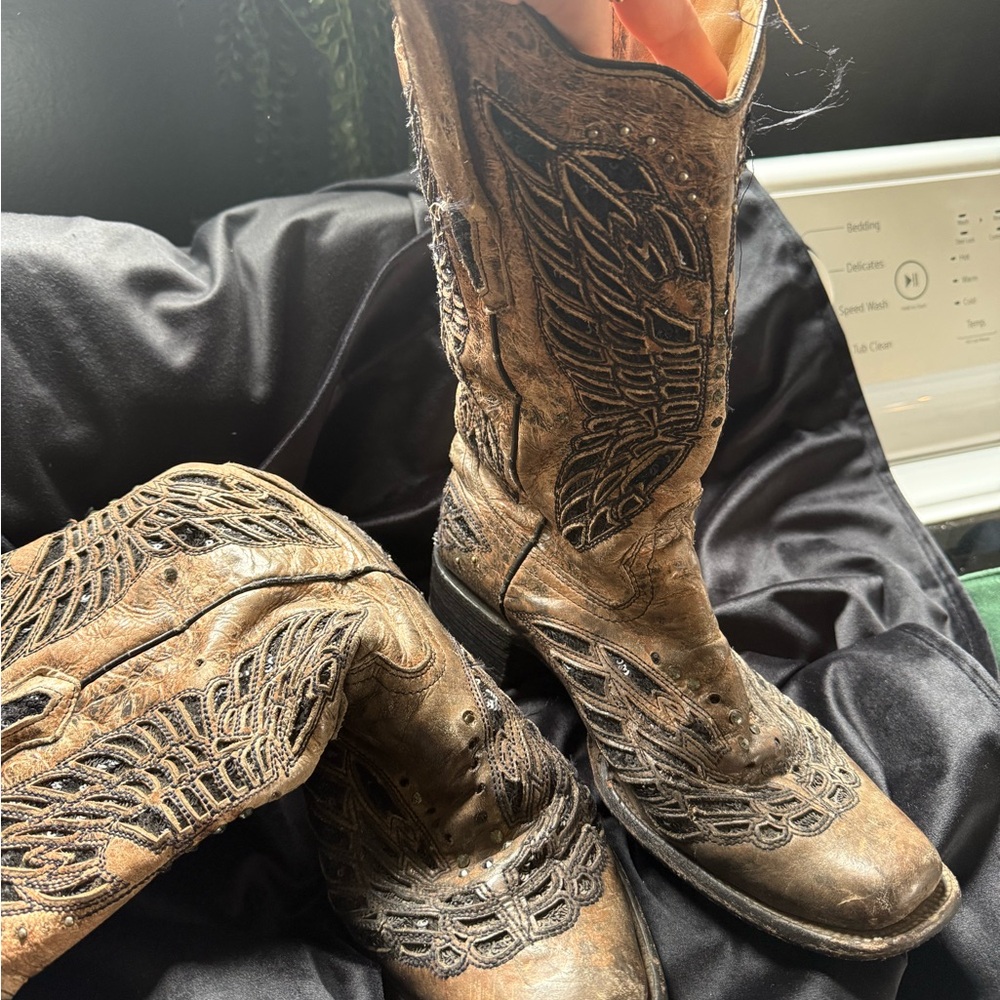 Corral Heeled Boots in Brown and Black with Elegant Design